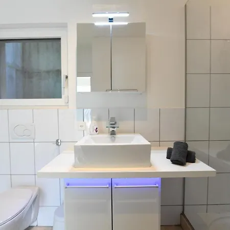 Vakantiehuis The Minimal House & Caslano